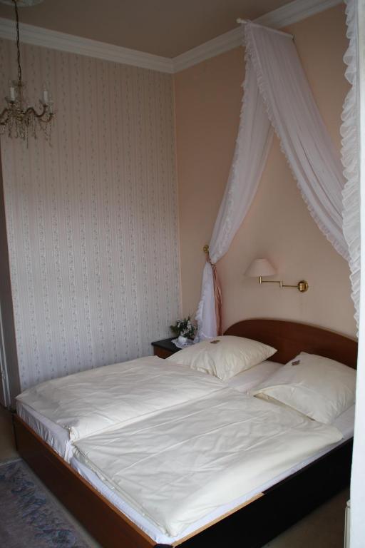 Hotel Villa Konigin Luise บัดเพอร์ทอนท์ ห้อง รูปภาพ