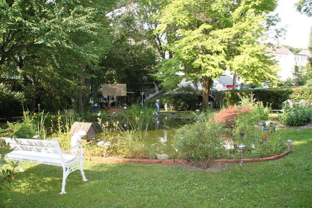 Hotel Villa Konigin Luise บัดเพอร์ทอนท์ ภายนอก รูปภาพ